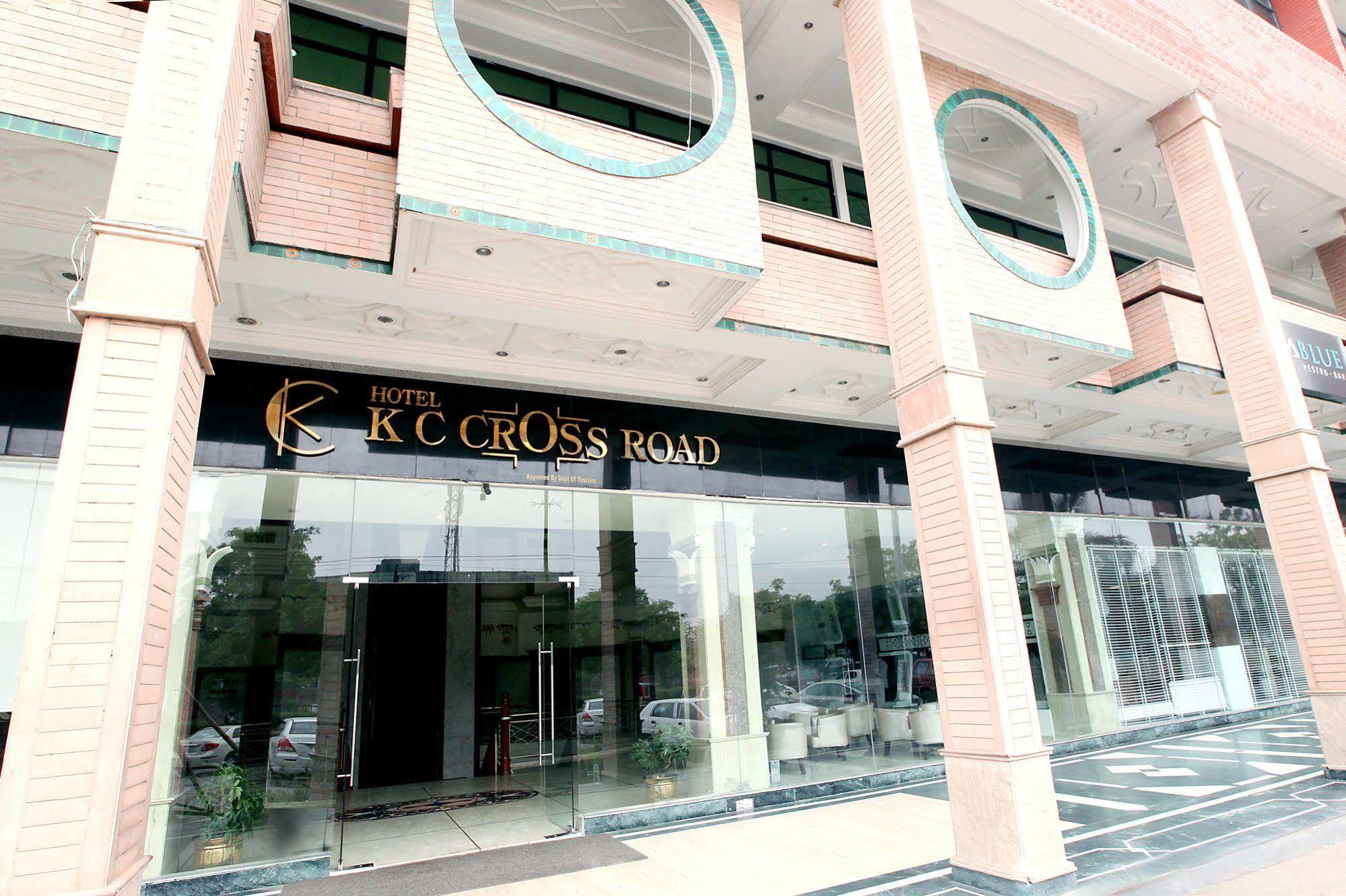 Kc Cross Road Hotel Panchkula Exterior foto